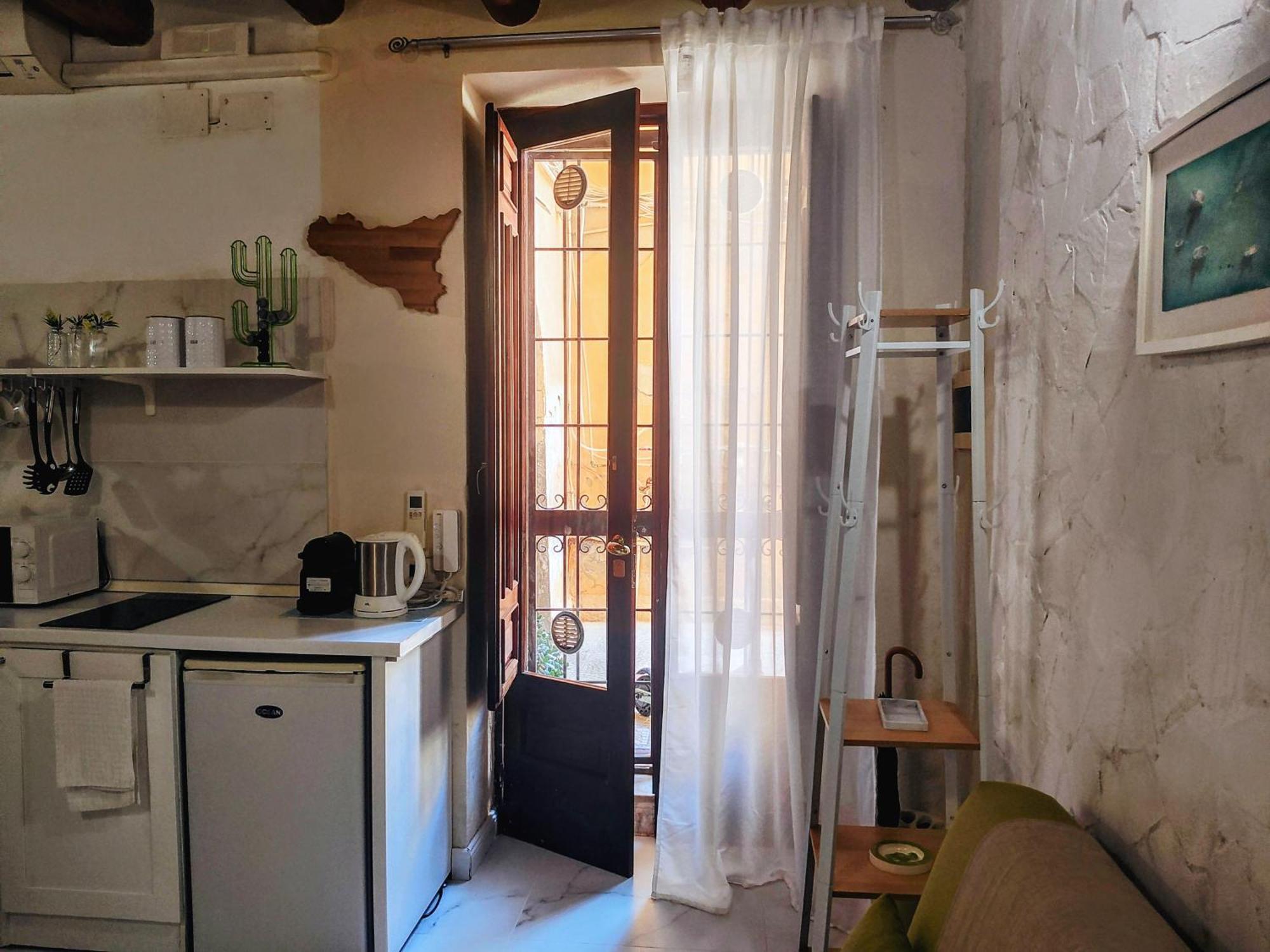 Casetta Stella - A Due Passi Dall'isola Di Ortigia Apartamento